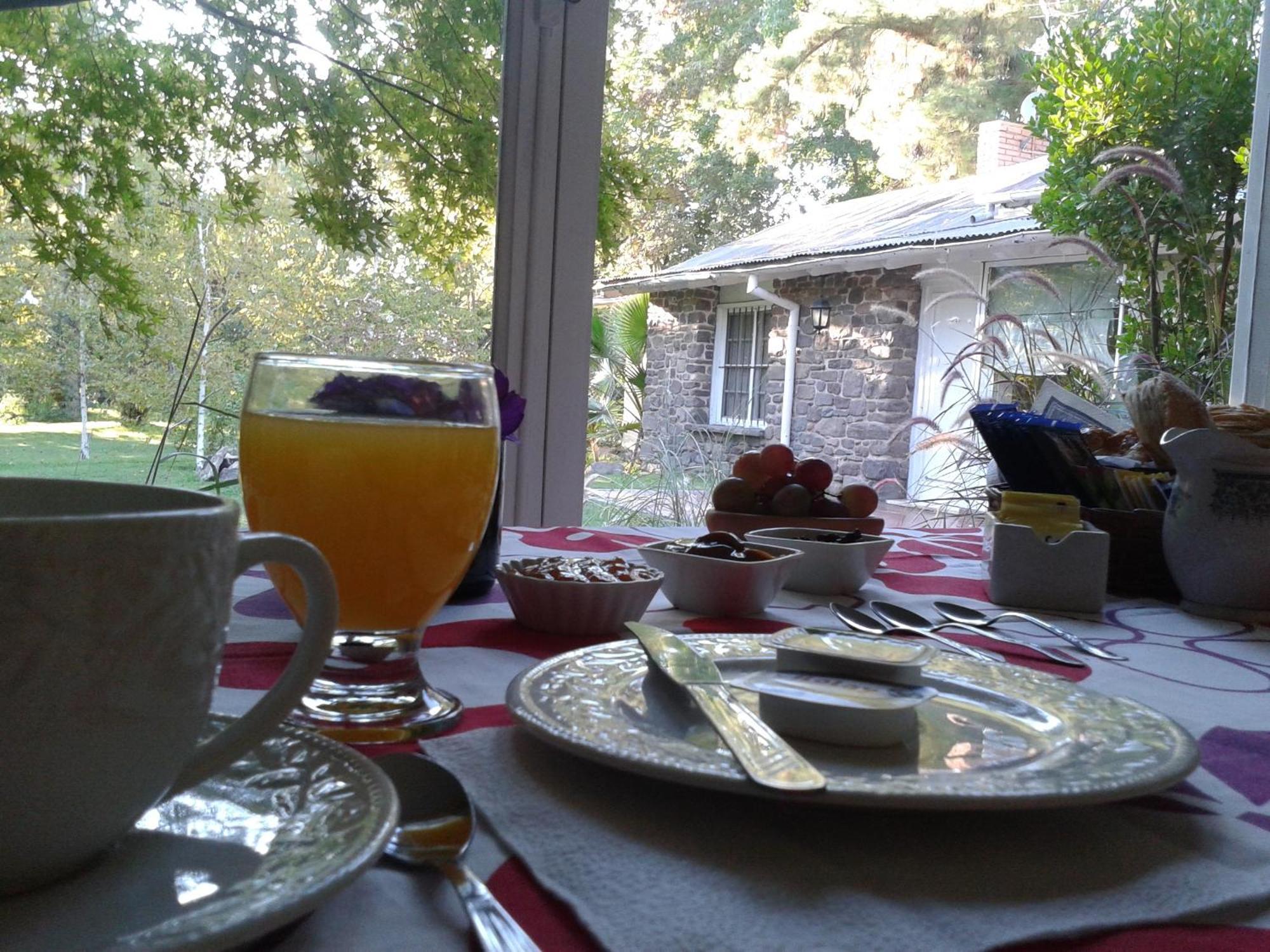 Casco El Trapiche Bed and Breakfast Godoy Cruz Rum bild